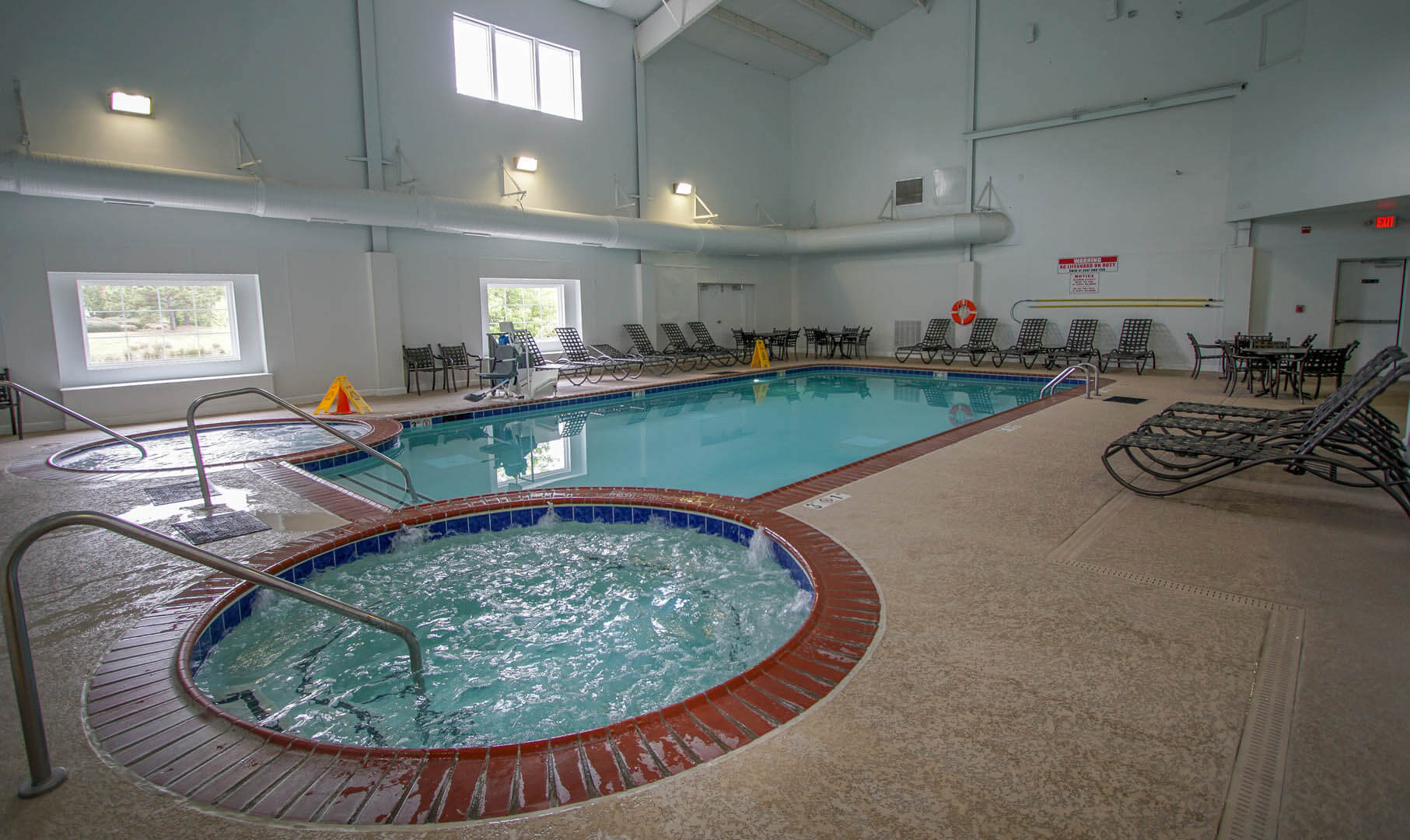 An indoor swimming pool and Jacuzzi tub at VRI's Historic Powhatan in Williamsburg, Virginia.